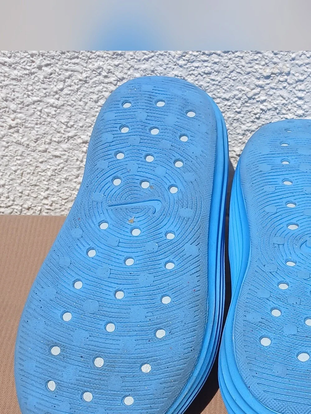 Nike ReactX Rejuven8 Unisex Clogs Light Blue Silver Swoosh M6/ W7/6Y